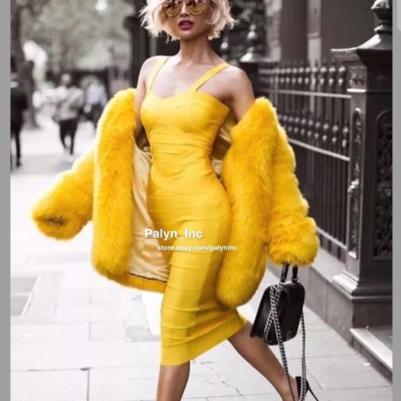 LAST size M NWT ZARA THREE-QUARTER-LENGTH COAT WITH HOOD - Picture 5 of 12